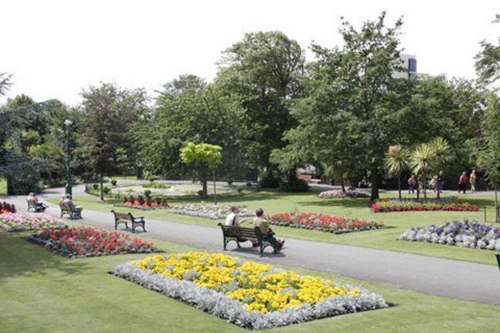 The Grove Villa Weston-super-Mare Bagian luar foto